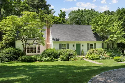 39 Briar Brae Road, Darien, CT 06820 - Photo 1