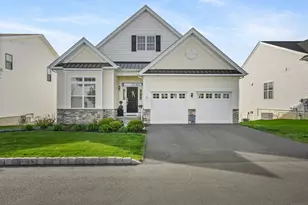 14 Enclave Cir, Newtown, CT 06470 - Photo 1