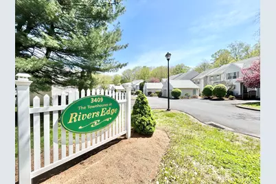 3409 Whitney Avenue #APT 24, Hamden, CT 06518 - Photo 1