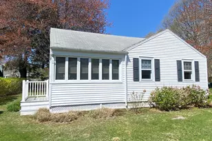 318 Billow Rd, Old Lyme, CT 06371 - Photo 1