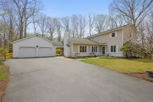 6 Highview Terrace, New Fairfield, CT 06812 - Photo 1