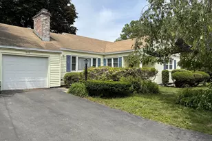 955 N Main St, West Hartford, CT 06117 - Photo 1