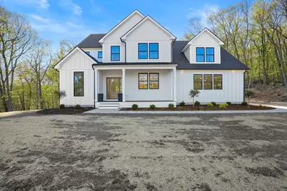 3 Shortwoods Road, New Fairfield, CT 06812 - Photo 1