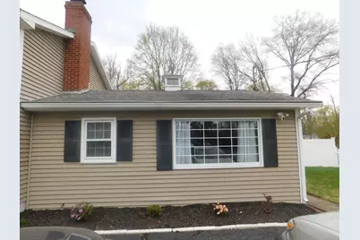 5 Larson Drive, North Haven, CT 06473 - Photo 1