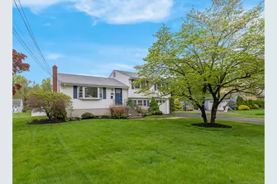 25 King Edward Road, West Hartford, CT 06117 - Photo 1