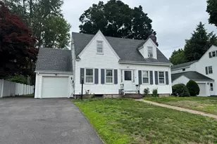 34 Knollwood Rd, East Hartford, CT 06118 - Photo 1