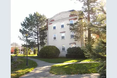 126 Woodside Green #3C, Stamford, CT 06905 - Photo 1