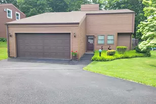 13 Little River Ln, Middletown, CT 06457 - Photo 1