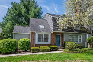 31 Woodbury Hl, Woodbury, CT 06798 - Photo 1