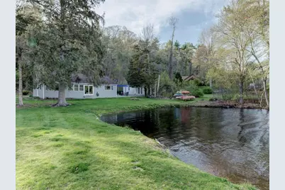 42 Townes Lane, Thompson, CT 06277 - Photo 1