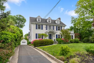 138 Ocean Drive West, Stamford, CT 06902 - Photo 1