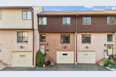 237 Strawberry Hill Avenue #40, Stamford, CT 06902 - Photo 1