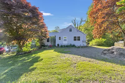 1552 Norwich New London Turnpike #2, Montville, CT 06382 - Photo 1