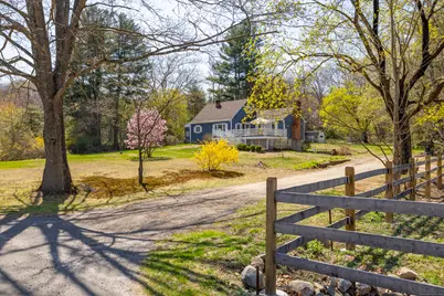 172 Huntingtown Road, Newtown, CT 06470 - Photo 1