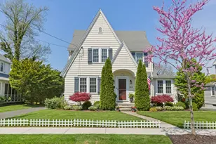 344 Lake Ave, Bridgeport, CT 06605 - Photo 1