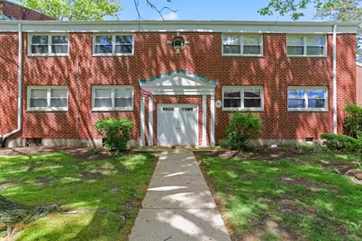 36 Courtland Avenue Avenue #3, Stamford, CT 06902 - Photo 1