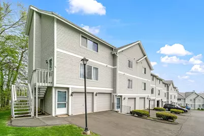 151 Shelter Rock Road #35, Danbury, CT 06810 - Photo 1