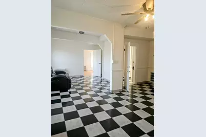 111 West Main Street, Southington, CT 06479 - Photo 1