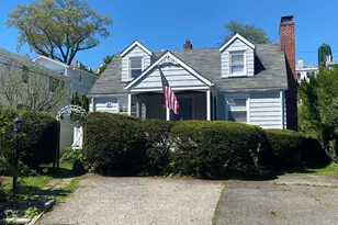 24 Sherwood Dr, Westport, CT 06880 - Photo 1