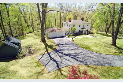 28 Wayside Lane, Redding, CT 06896 - Photo 1
