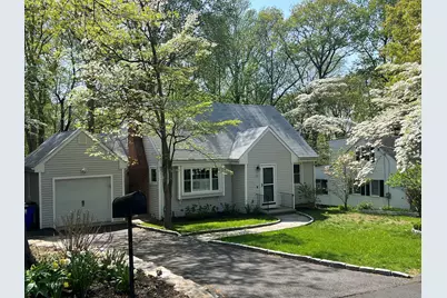 321 Woodridge Avenue, Fairfield, CT 06825 - Photo 1