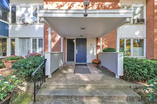 42 North Lake Dr, Hamden, CT 06517 - Photo 1