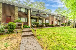 173 Kennedy Dr, Bridgeport, CT 06606 - Photo 1