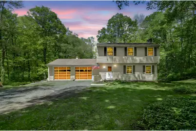 13 Bayberry Lane, Redding, CT 06896 - Photo 1