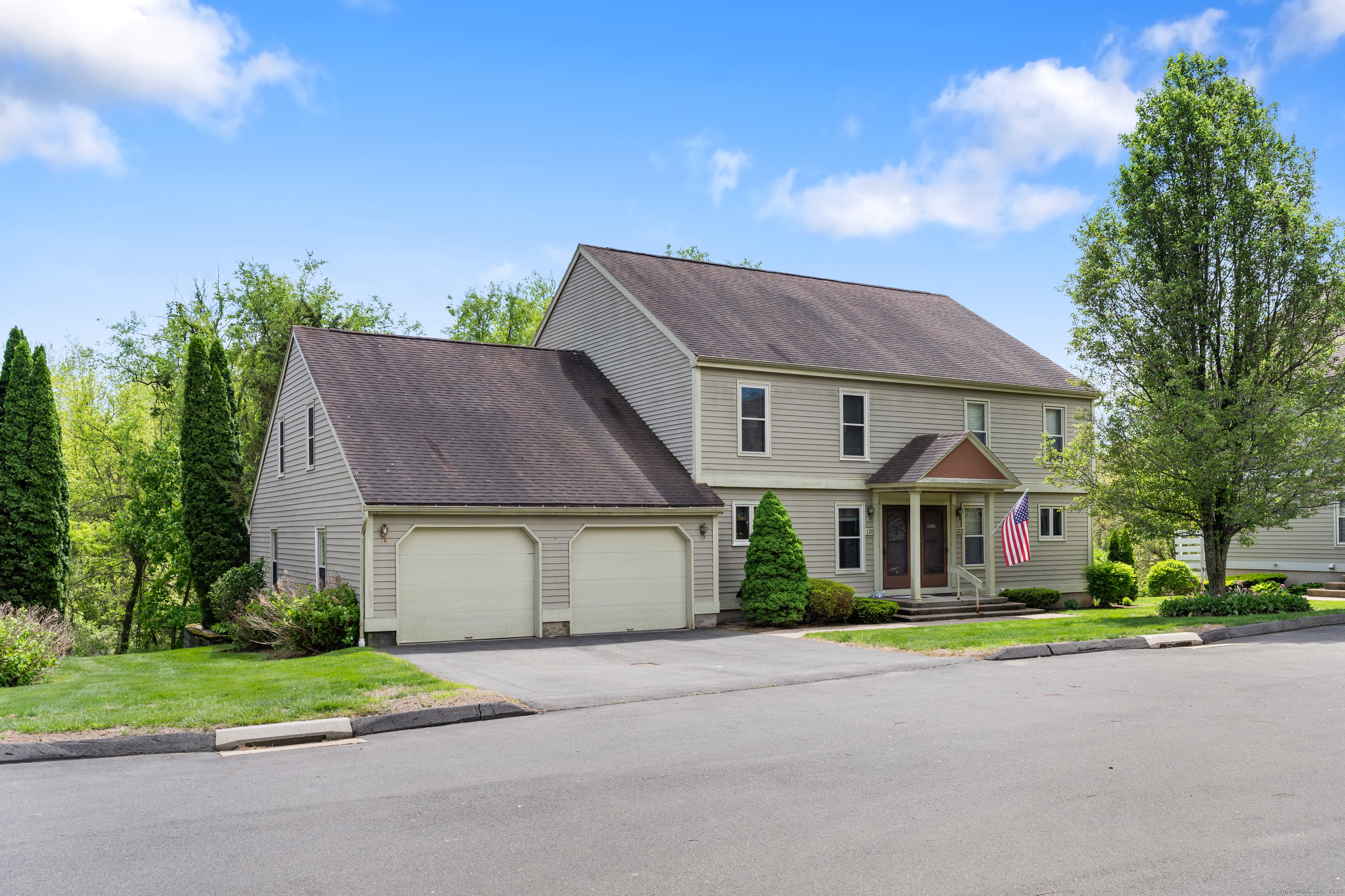 120 Colonial Hill Dr #120, Wallingford, CT 06492 - MLS 24095110 ...