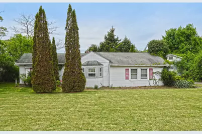 132 Hillside Avenue, West Haven, CT 06516 - Photo 1