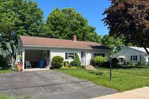 26 Agnes Dr, Manchester, CT 06042 - Photo 1