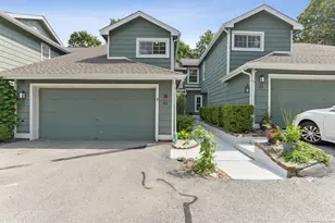 48 Spyglass Cir, Groton, CT 06340 - Photo 1