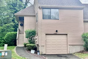 210 Treadwell St, Hamden, CT 06517 - Photo 1