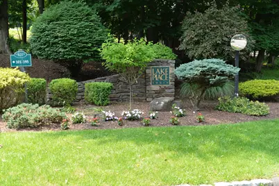 12 Boulevard Drive #15-103, Danbury, CT 06810 - Photo 1