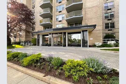 1 Strawberry Hill Court #7D, Stamford, CT 06902 - Photo 1