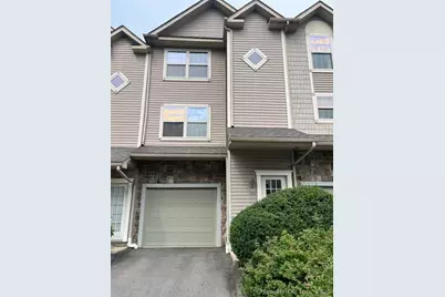 19 Hawthorne Drive #166, New London, CT 06320 - Photo 1