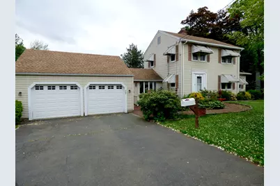 992 Ridge Road, Wethersfield, CT 06109 - Photo 1