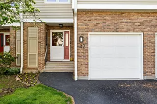 42 Hunters Ln, Newington, CT 06111 - Photo 1