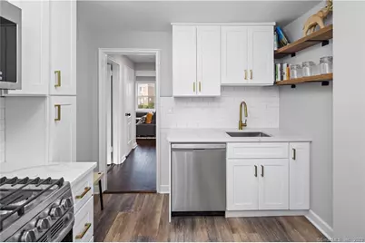 21 Standish Road #10D1, Stamford, CT 06902 - Photo 1