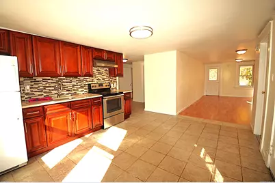 23 Railroad Avenue #23, Farmington, CT 06085 - Photo 1