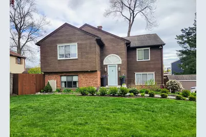 5 Saddle Road, Norwalk, CT 06851 - Photo 1