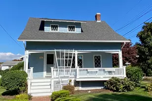22 Beach Rd, Groton, CT 06340 - Photo 1