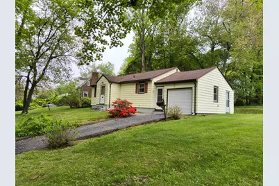 28 Entrance Road, Milford, CT 06460 - Photo 1