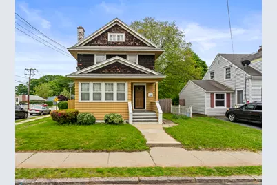 245 Ledyard Street, New London, CT 06320 - Photo 1