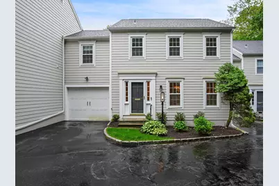 253 New Norwalk Road #APT 5, New Canaan, CT 06840 - Photo 1
