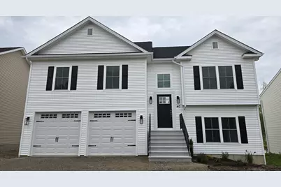 40 Yorktown Ridge, Waterbury, CT 06704 - Photo 1