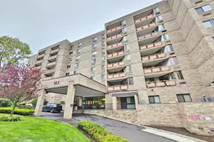 143 Hoyt St, Stamford, CT 06905 - Photo 1