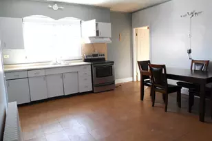 33 Vista Pl, Waterbury, CT 06708 - Photo 1