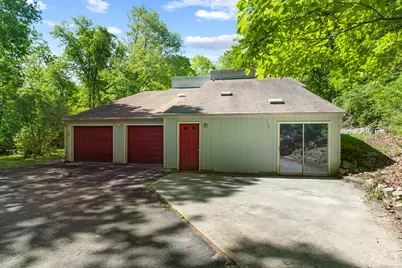 190 Old Colchester Road, Waterford, CT 06375 - Photo 1