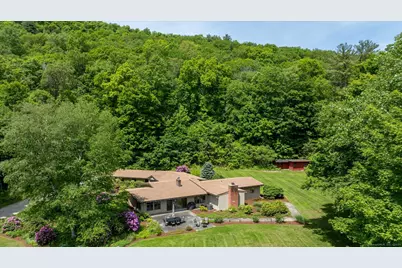 7 Sugar Loaf Cut, Simsbury, CT 06092 - Photo 1